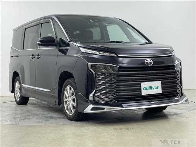 2023 Toyota Voxy