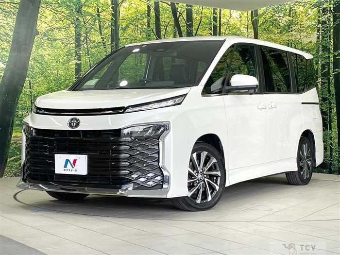 2022 Toyota Voxy