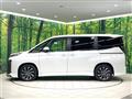 2022 Toyota Voxy