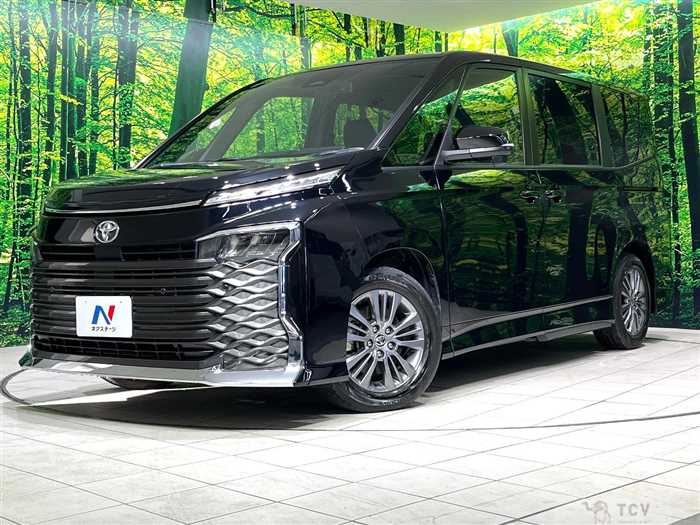 2023 Toyota Voxy