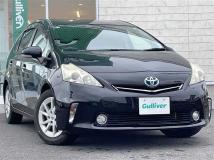 2013 Toyota PRIUS α