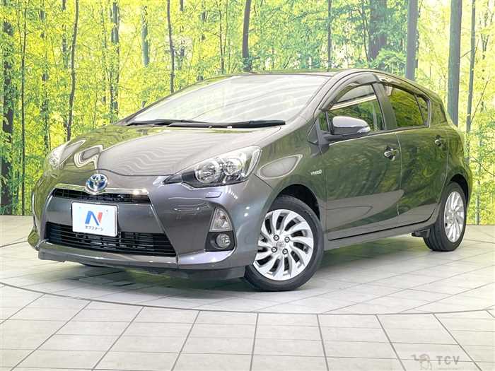 2013 Toyota AQUA