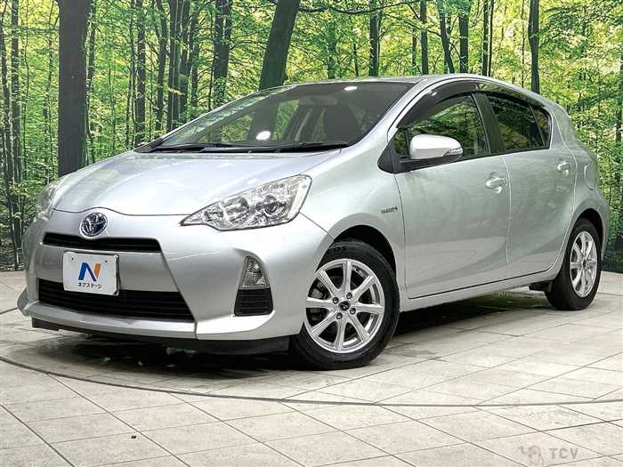 2013 Toyota AQUA