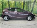 2016 Toyota AQUA