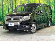 2013 Honda Step WGN