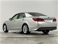 2013 Toyota Crown Hybrid