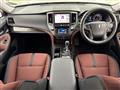 2013 Toyota Crown Hybrid
