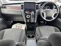 2019 Mitsubishi Delica D5