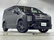 2023 Mitsubishi Delica D5
