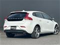 2018 Volvo V40