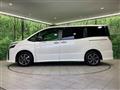 2021 Toyota Voxy
