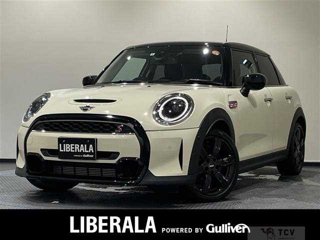 2022 BMW MINI