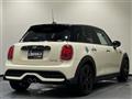 2022 BMW MINI