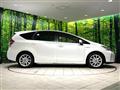 2015 Toyota PRIUS α