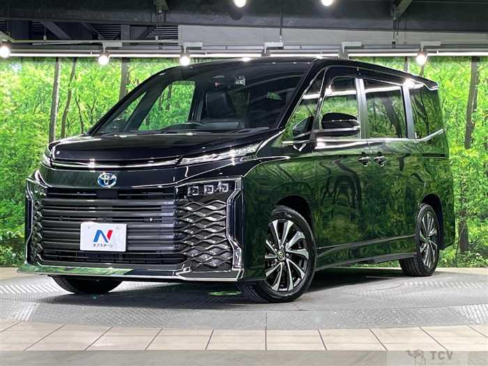 2022 Toyota Voxy