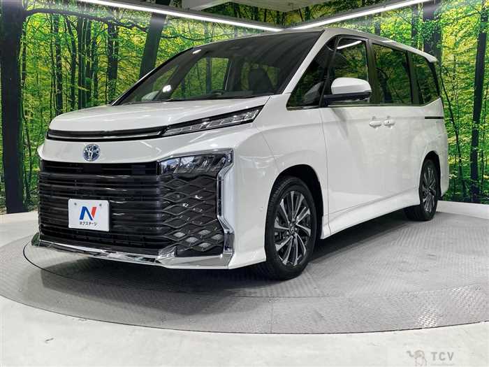 2025 Toyota Voxy