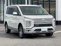 2019 Mitsubishi Delica D5