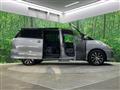 2013 Toyota Estima