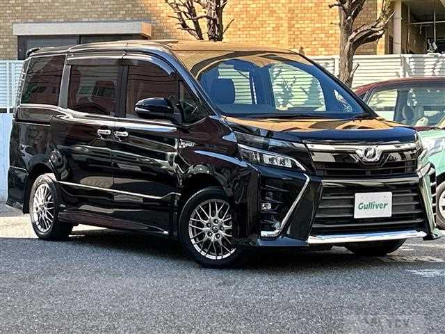2017 Toyota Voxy