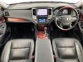 2015 Toyota Crown Majesta