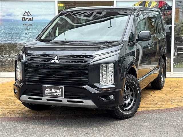 2023 Mitsubishi Delica D5