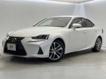 2017 Lexus IS