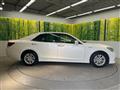 2013 Toyota Crown Hybrid