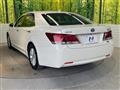 2013 Toyota Crown Hybrid