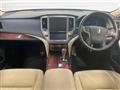 2013 Toyota Crown Hybrid