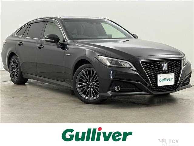 2020 Toyota Crown Hybrid