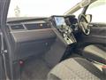 2020 Mitsubishi Delica D5