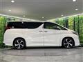 2017 Toyota Alphard Hybrid