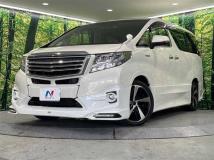 2017 Toyota Alphard Hybrid