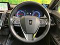 2018 Toyota Crown Hybrid