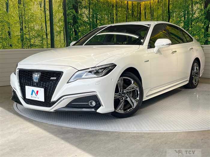 2019 Toyota Crown Hybrid