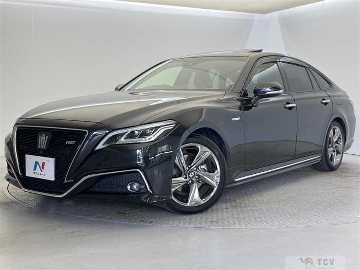 2020 Toyota Crown Hybrid