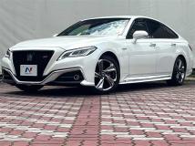 2020 Toyota Crown Hybrid