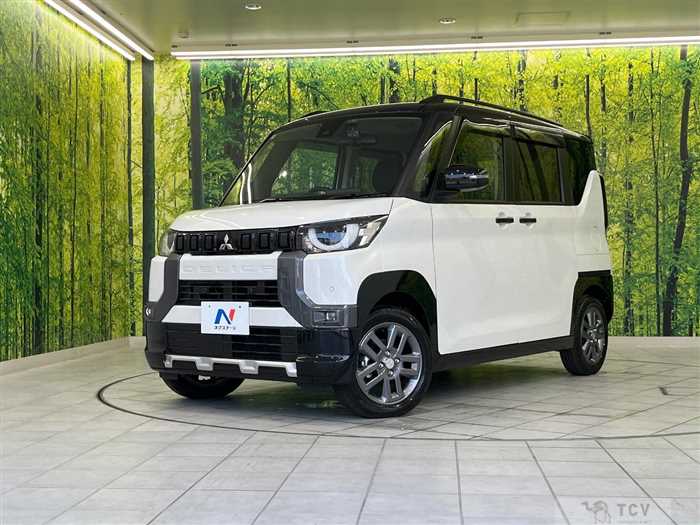 2025 Mitsubishi DELICA MINI