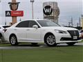 2013 Toyota Crown Hybrid