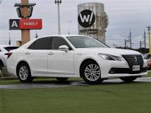 2013 Toyota Crown Hybrid