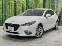 2014 Mazda Axela Sport