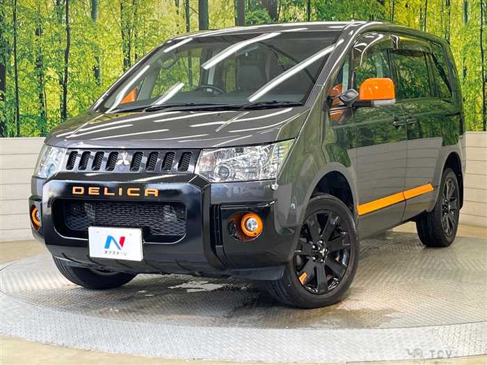 2017 Mitsubishi Delica D5
