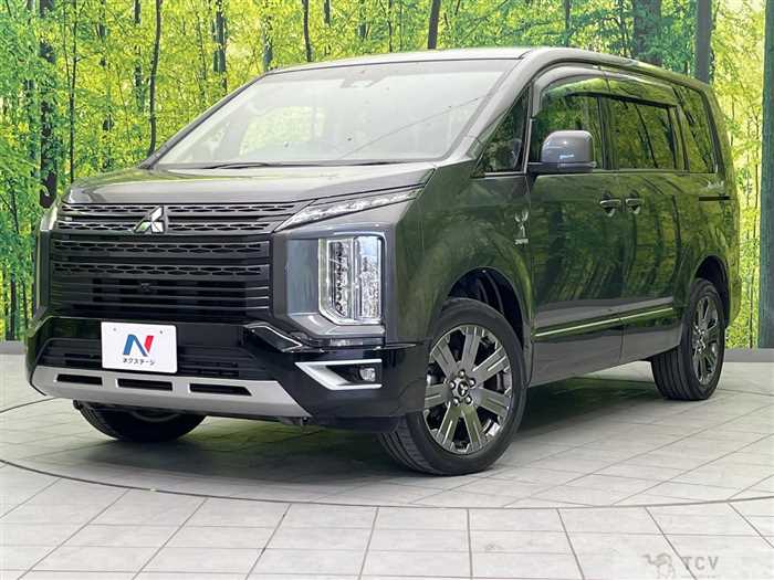 2021 Mitsubishi Delica D5