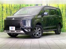 2022 Mitsubishi Delica D5