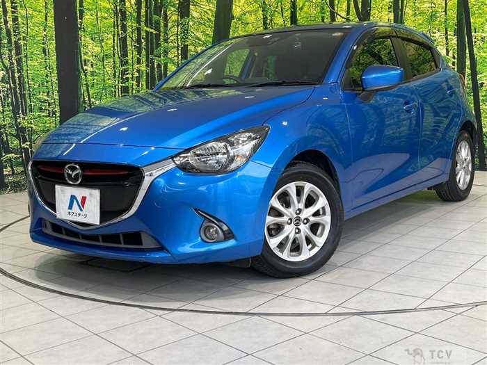 2015 Mazda Demio