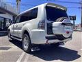 2012 Mitsubishi Pajero
