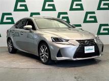 2019 Lexus IS