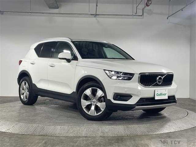 2021 Volvo XC40