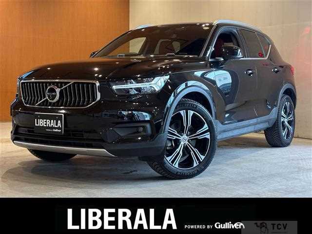2021 Volvo XC40