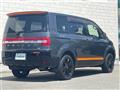 2017 Mitsubishi Delica D5